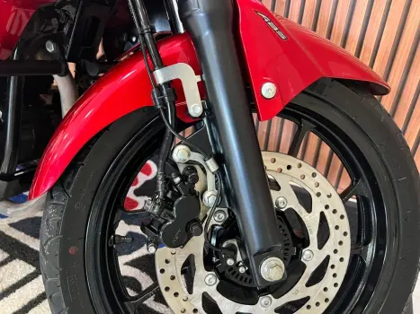 YAMAHA YS Fazer 250 , Foto 12