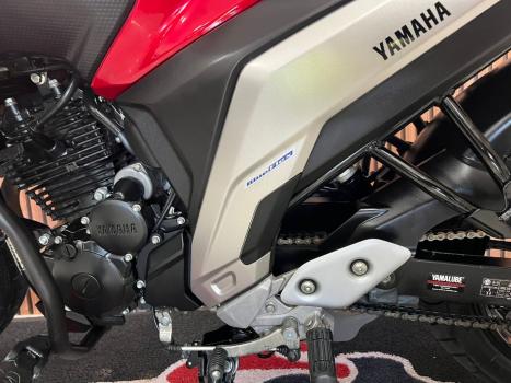 YAMAHA YS Fazer 250 , Foto 4