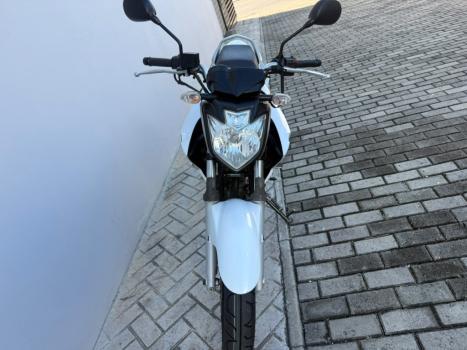YAMAHA YS Fazer 250 , Foto 5