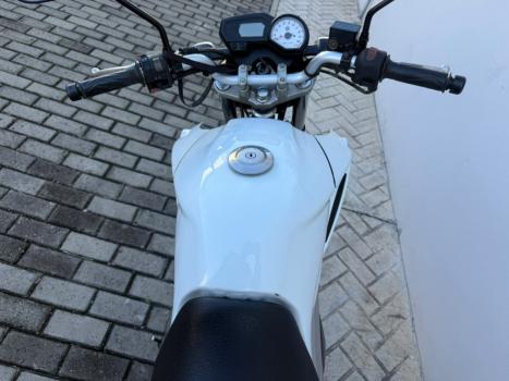YAMAHA YS Fazer 250 , Foto 7