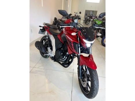 YAMAHA YS Fazer 250 , Foto 3