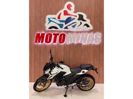 YAMAHA YS Fazer 250 LIMITED EDITION, Foto 1