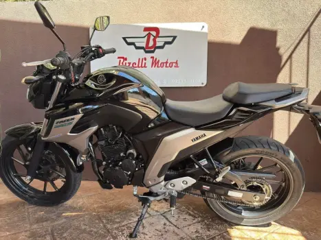 YAMAHA YS Fazer 250 BLUE FLEX, Foto 3