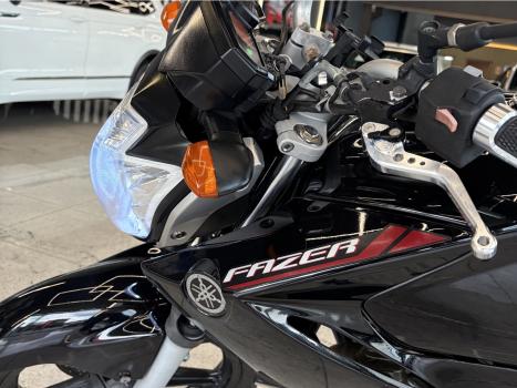 YAMAHA YS Fazer 250 LIMITED EDITION, Foto 16