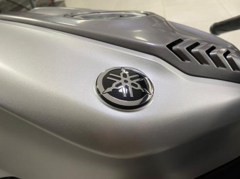 YAMAHA YZF R15 150 ABS, Foto 12