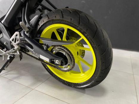YAMAHA YZF R15 150 ABS, Foto 15