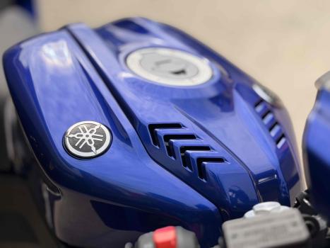 YAMAHA YZF R15 150 ABS, Foto 6