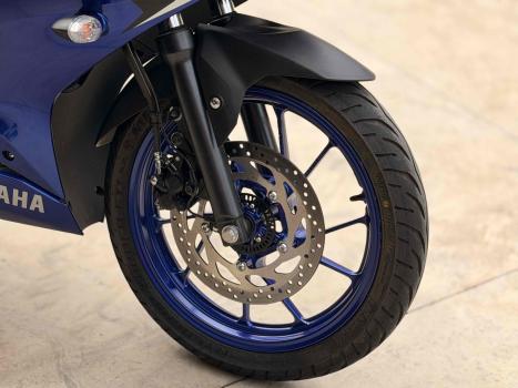 YAMAHA YZF R15 150 ABS, Foto 10