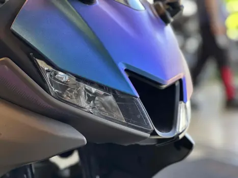 YAMAHA YZF R15 150 ABS, Foto 8