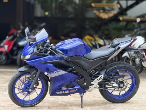 YAMAHA YZF R15 150 ABS, Foto 11