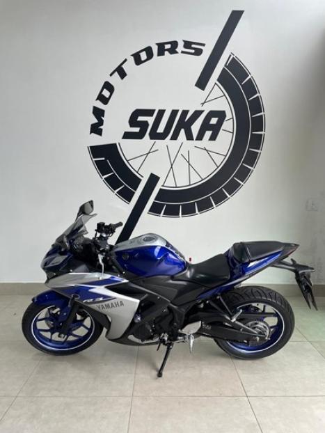 YAMAHA YZF R3 320 ABS, Foto 1