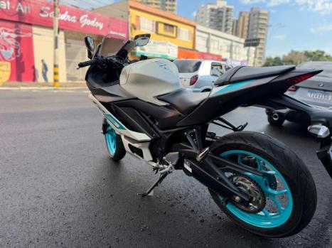 YAMAHA YZF R3 320 ABS, Foto 5