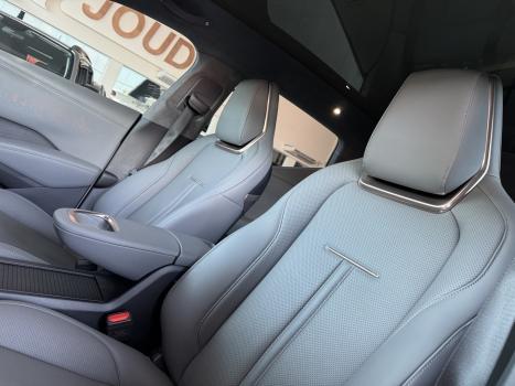 ZEEKR X 66 KW EL�TRICO PREMIUM, Foto 14