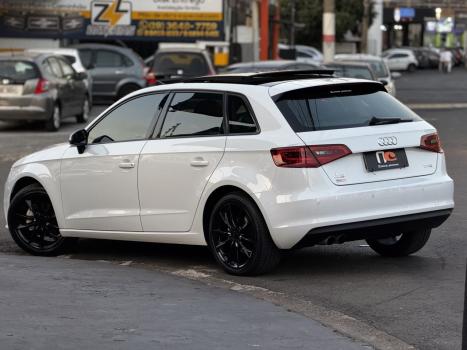 AUDI A3 1.4 16V 4P TFSI SPORTBACK S-TRONIC AUTOMTICO, Foto 3