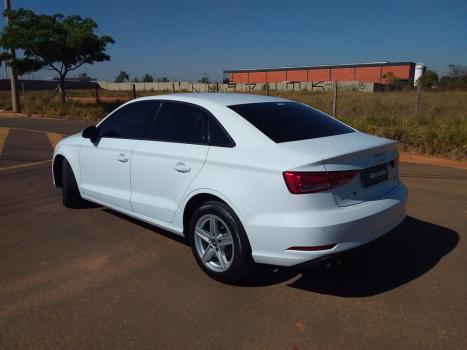 AUDI A3 Sedan 1.4 16V 4P TFSI ATTRACTION AUTOMTICO, Foto 9