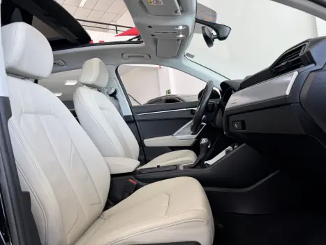 AUDI Q3 1.4 4P 35 TFSI PRESTIGE PLUS S-TRONIC AUTOMTICO, Foto 9
