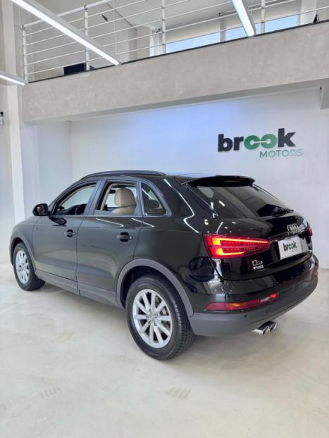 AUDI Q3 1.4 4P FLEX TFSI AMBIENTE S-TRONIC AUTOMTICO, Foto 4