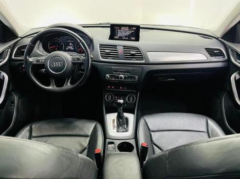 AUDI Q3 1.4 4P TFSI AMBIENTE S-TRONIC AUTOMTICO, Foto 4