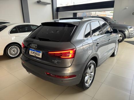 AUDI Q3 1.4 4P TFSI FLEX PRESTIGE S-TRONIC AUTOMTICO, Foto 4