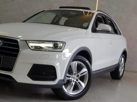 AUDI Q3 1.4 4P TFSI AMBIENTE S-TRONIC AUTOMTICO, Foto 3