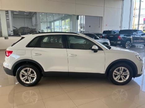 AUDI Q3 1.4 4P TFSI FLEX PRESTIGE S-TRONIC AUTOMTICO, Foto 4