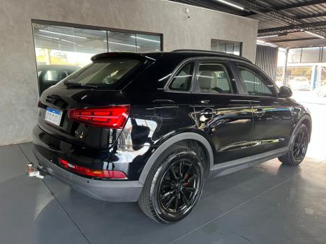 AUDI Q3 1.4 4P TFSI AMBIENTE S-TRONIC AUTOMTICO, Foto 5