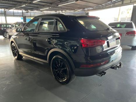 AUDI Q3 1.4 4P TFSI AMBIENTE S-TRONIC AUTOMTICO, Foto 6