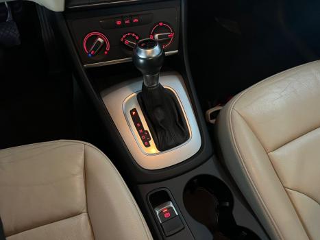 AUDI Q3 1.4 4P TFSI AMBIENTE S-TRONIC AUTOMTICO, Foto 16