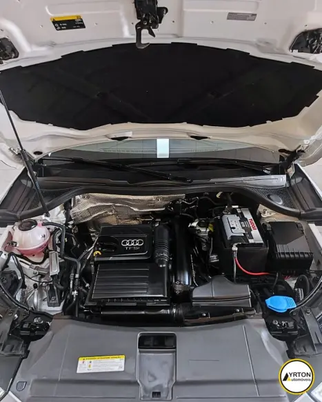 AUDI Q3 1.4 4P TFSI AMBIENTE S-TRONIC AUTOMTICO, Foto 3