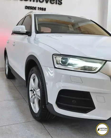 AUDI Q3 1.4 4P TFSI AMBIENTE S-TRONIC AUTOMTICO, Foto 4