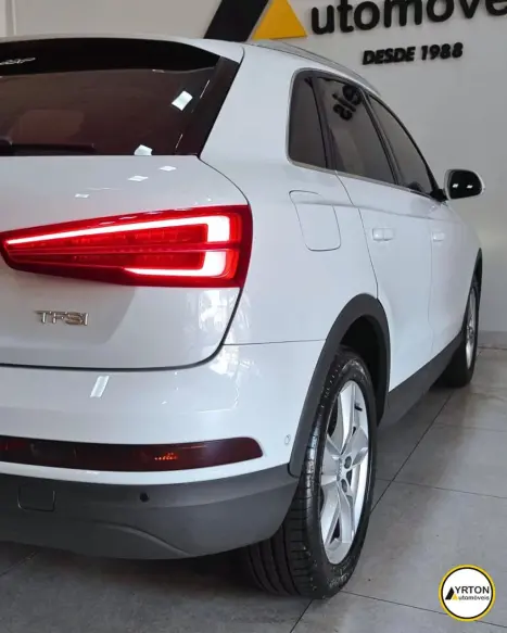 AUDI Q3 1.4 4P TFSI AMBIENTE S-TRONIC AUTOMTICO, Foto 9