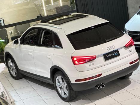 AUDI Q3 2.0 4P TFSI AMBIENTE QUATTRO S-TRONIC AUTOMTICO, Foto 9