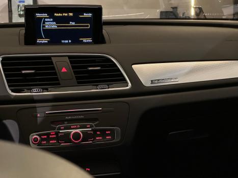 AUDI Q3 2.0 4P TFSI AMBIENTE QUATTRO S-TRONIC AUTOMTICO, Foto 12