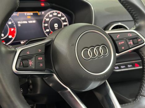 AUDI TT Conversvel 2.0 16V TFSI TURBO ROADSTER S-TRONIC AUTOMTICO, Foto 20