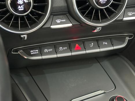 AUDI TT Conversvel 2.0 16V TFSI TURBO ROADSTER S-TRONIC AUTOMTICO, Foto 27