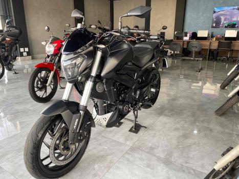 BAJAJ Dominar 400 , Foto 3