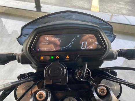 BAJAJ Dominar 400 , Foto 12