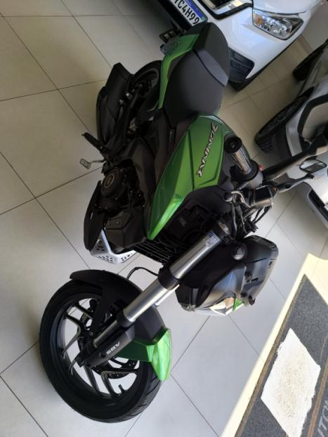 BAJAJ Dominar 400 , Foto 2