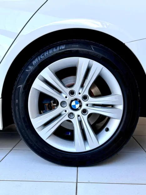 BMW 320I 2.0 16V 4P GP TURBO ACTIVE FLEX AUTOMTICO, Foto 13