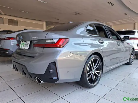 BMW 320I 2.0 16V 4P SPORT TURBO ACTIVE FLEX AUTOMTICO, Foto 14