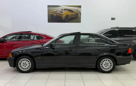 BMW 325I 2.5 24V 4P, Foto 2