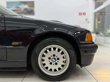 BMW 325I 2.5 24V 4P, Foto 6