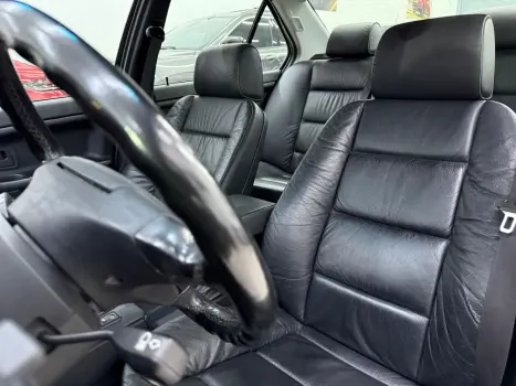 BMW 325I 2.5 24V 4P, Foto 9