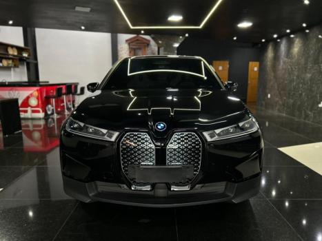 BMW IX , Foto 1