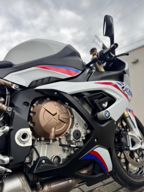 BMW S 1000 RR M CARBON, Foto 8