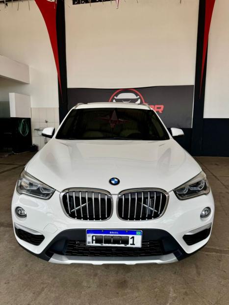 BMW X1 2.0 16V 4P S DRIVE 20I X-LINE TURBO AUTOMTICO, Foto 2