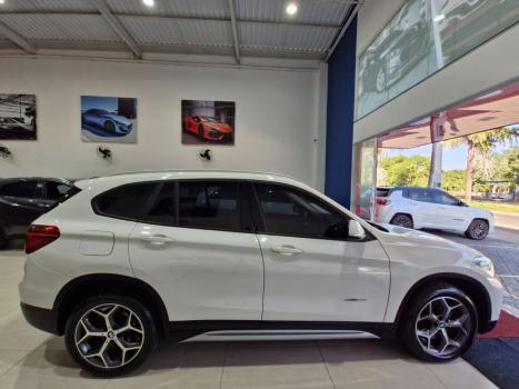 BMW X1 2.0 16V 4P S DRIVE 20I X-LINE AUTOMTICO, Foto 5