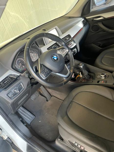 BMW X1 2.0 16V 4P S DRIVE 20I AUTOMTICO, Foto 3