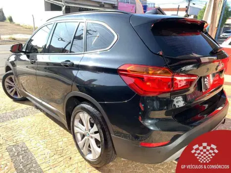 BMW X1 2.0 16V 4P SDRIVE 20I ACTIVEFLEX TURBO AUTOMTICO, Foto 4