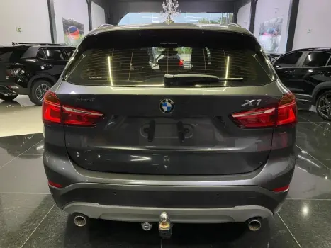 BMW X1 2.0 16V 4P SDRIVE 20I ACTIVEFLEX TURBO AUTOMTICO, Foto 6